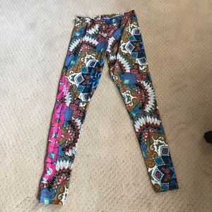 Never worn adidas leggings. Size M